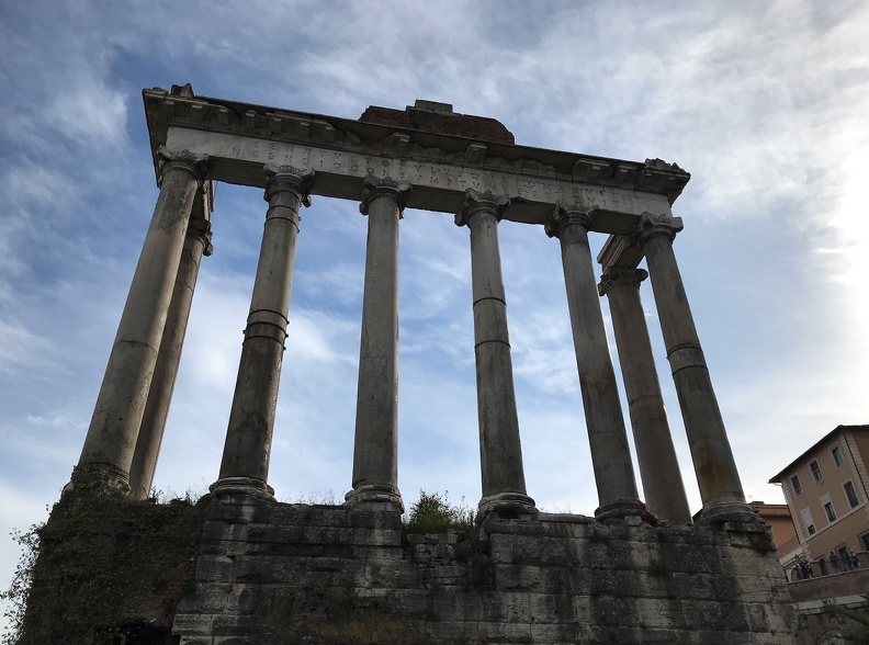Rome 4 Forum Temple de Saturne AC.jpeg