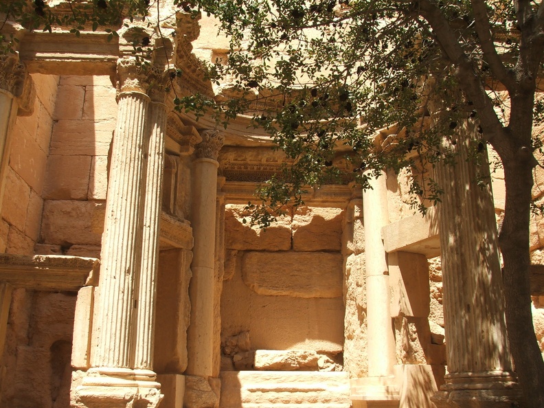 Cella du temple de Baalshamin.JPG