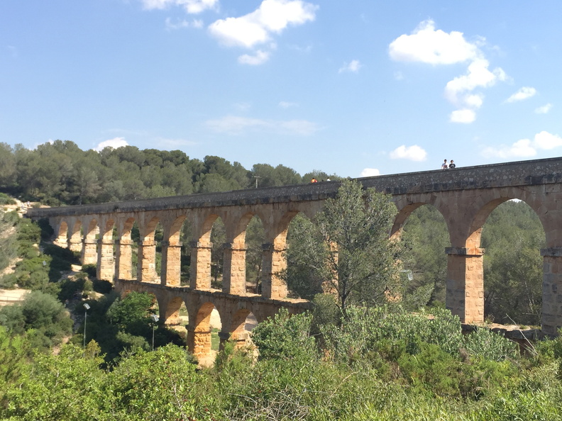 Tarraco, l’aqueduc.jpg