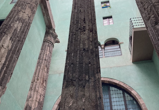 Barcino - Temple d’Auguste