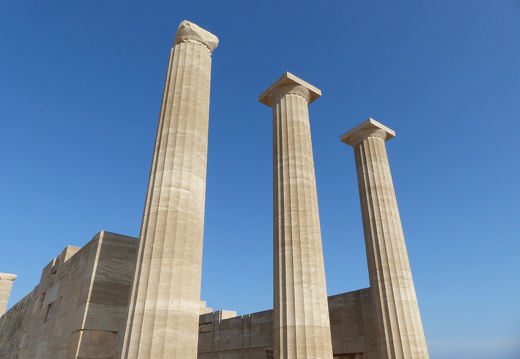 Lindos - Arrière du temple de d'Athéna Lindia
