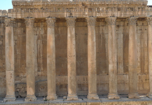 Baalbek - Colonnes du temple de Bacchus