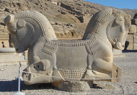 Persépolis - Chapiteaux à têtes de taureaux