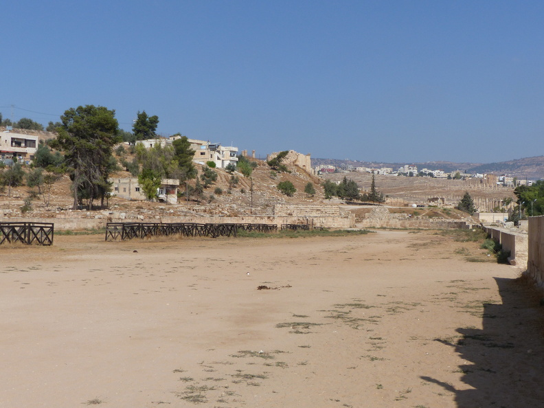 Jerash, l’hippodrome.JPG
