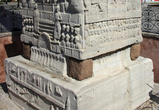 Istanbul, socle de l'obélisque de Théodose