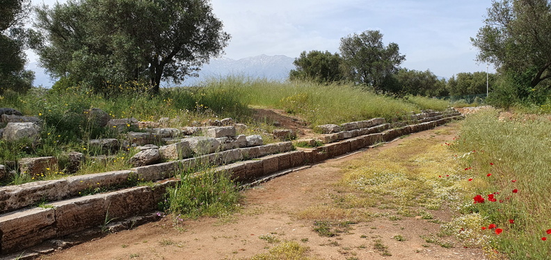 Aptera, le théâtre rectiligne.jpg